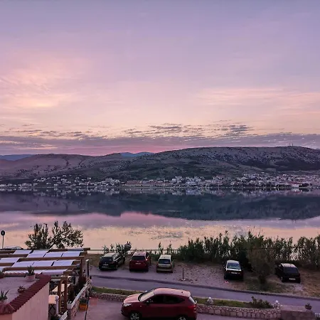 Διαμέρισμα Meerzeit Pag Town