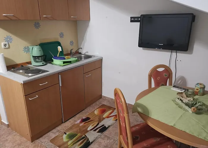 Meerzeit Апартаменты Паг